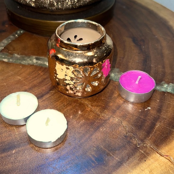 Other - Rose gold bronze Tea candle holder 3 tea candles flower design for candlelight​